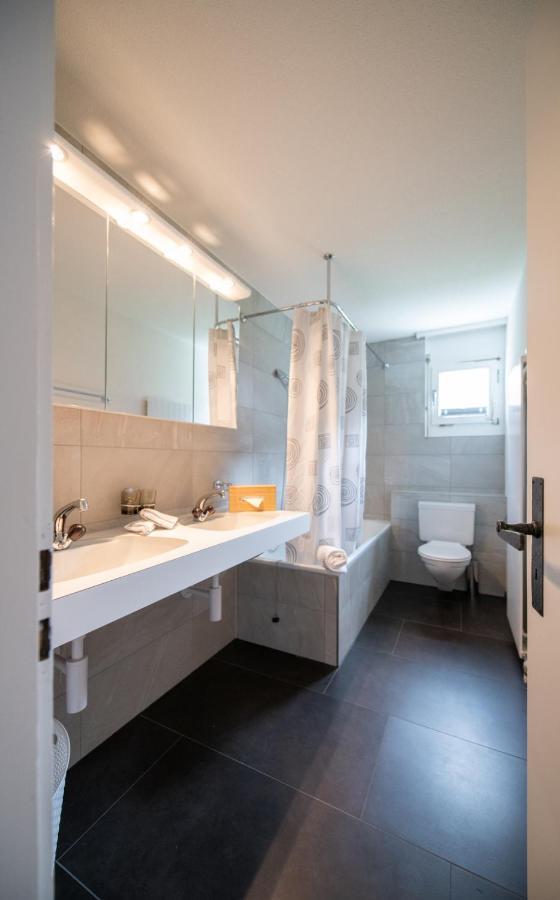 Agrimonia - 5,5-Zi Duplex Wohnung Bis 9 Personen Mit Eigenem Garten Davos Bagian luar foto